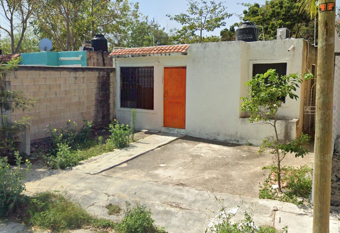 Entrada del taller de DM Peninsular